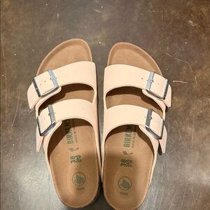 Birkenstock Sandals - Light Tan and pink NEVER WORN SIZE 38